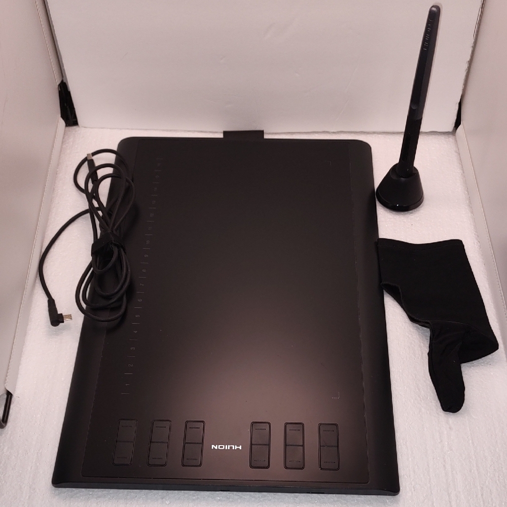 Huion H1060P Black Graphics Tablet with Pen
